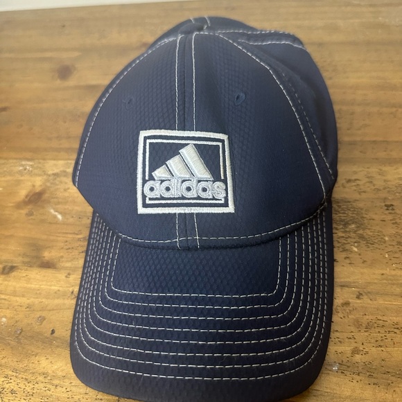 adidas - Approach Cap,One Size - Picture 1 of 4